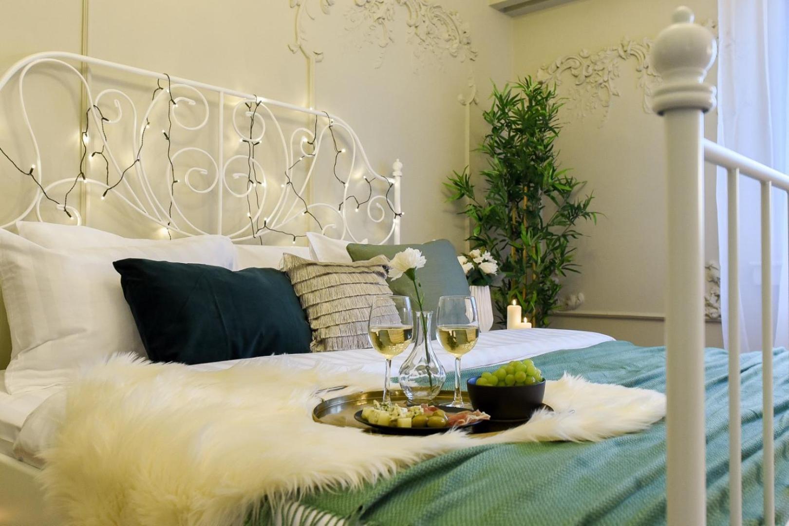 Cozy Studio Overlooking The Old Town Bucureşti Eksteriør bilde